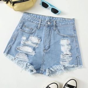 I ordered these tried them on and they didn’t fit